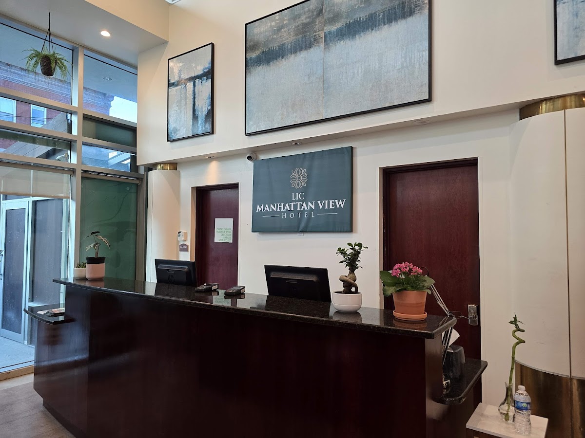 LIC Manhattan View Hotel photo 2