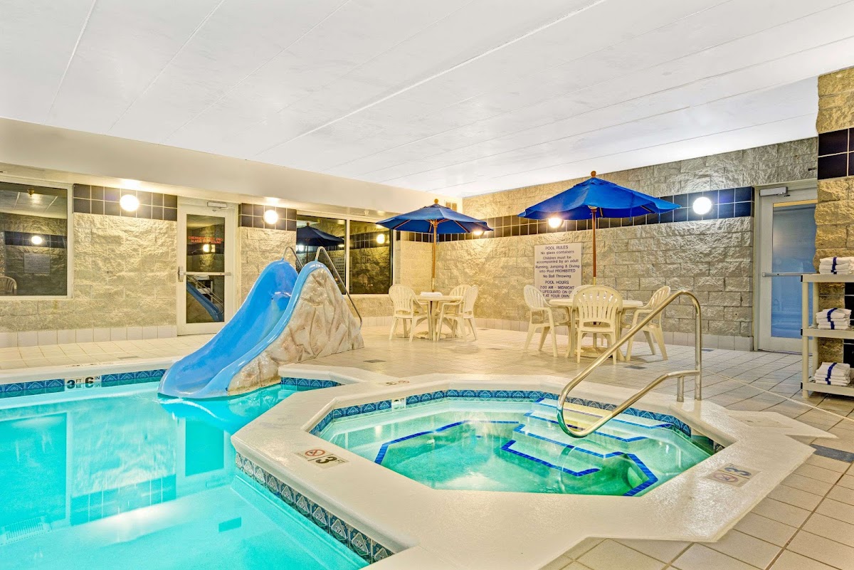 Baymont by Wyndham Wahpeton photo 3