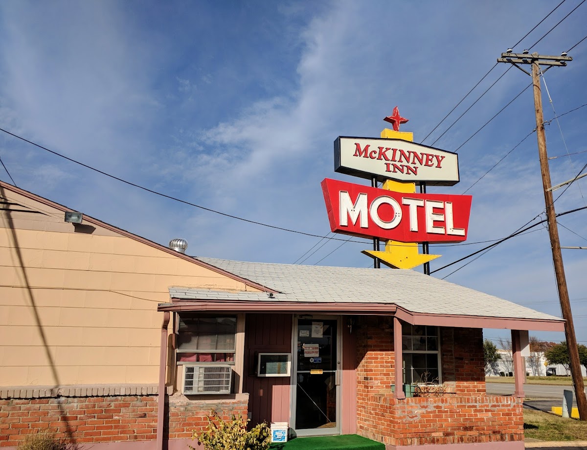 McKinney Inn