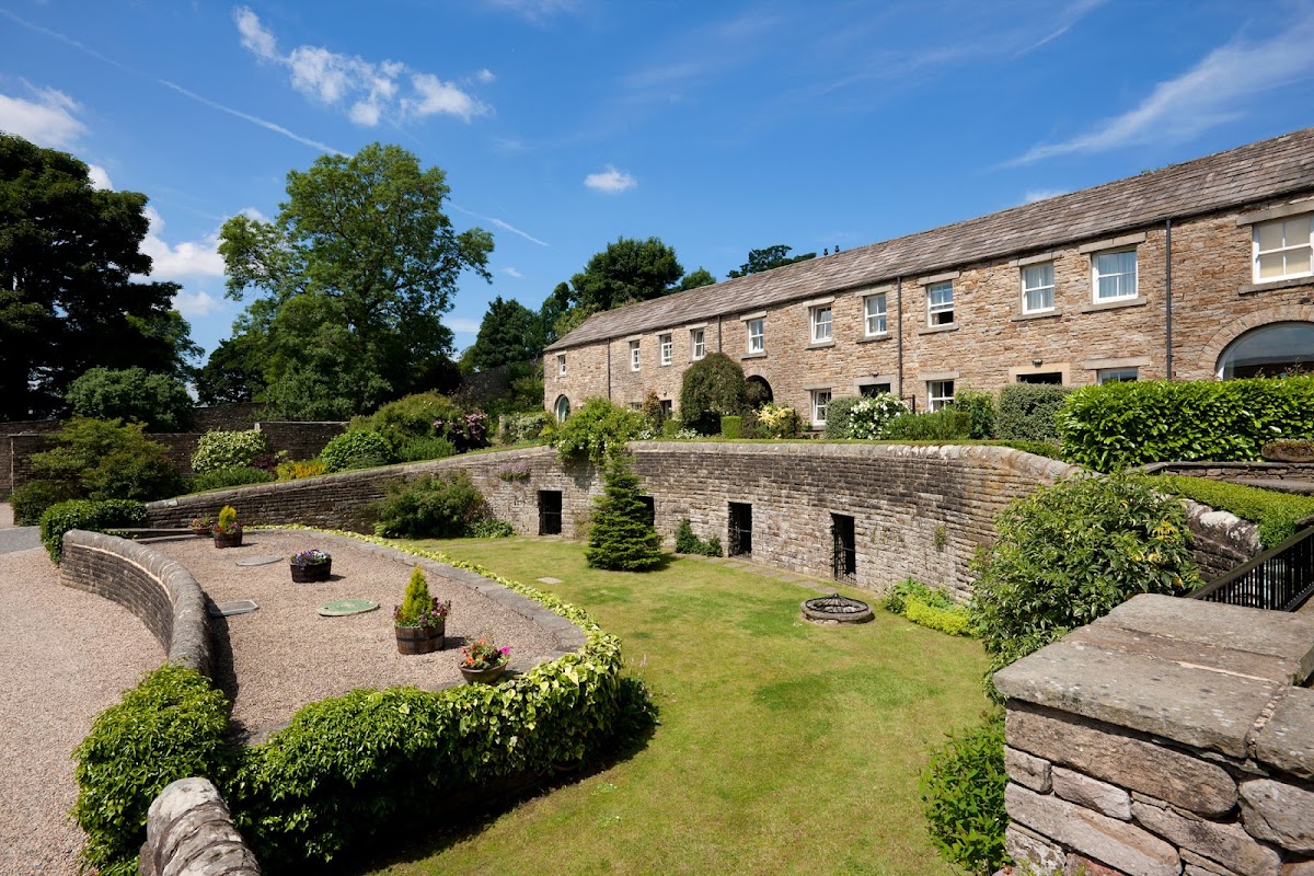 HPB Lodge Yard