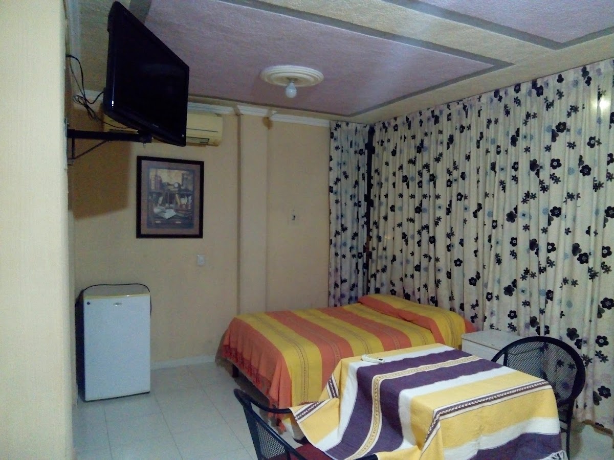 Hotel Altagracia photo 2
