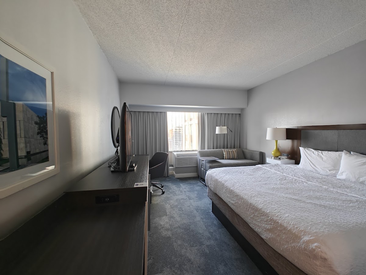 Hampton Inn Philadelphia Center City-Convention Center photo 3