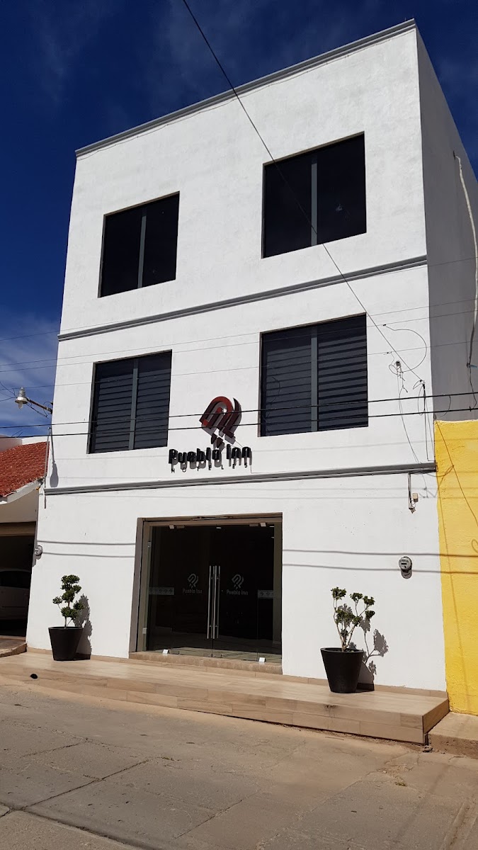 Hoteles Pueblo Inn