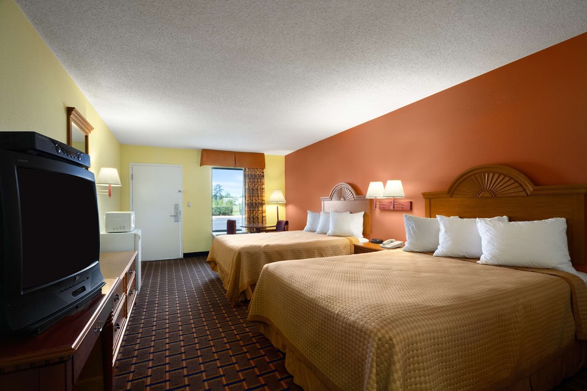 Days Inn by Wyndham Richburg photo 2