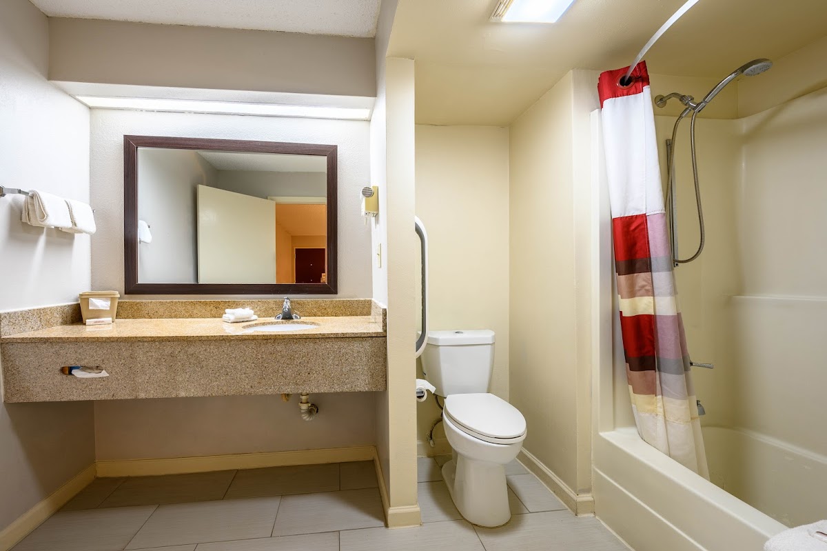 Red Roof Inn Sylacauga photo 3