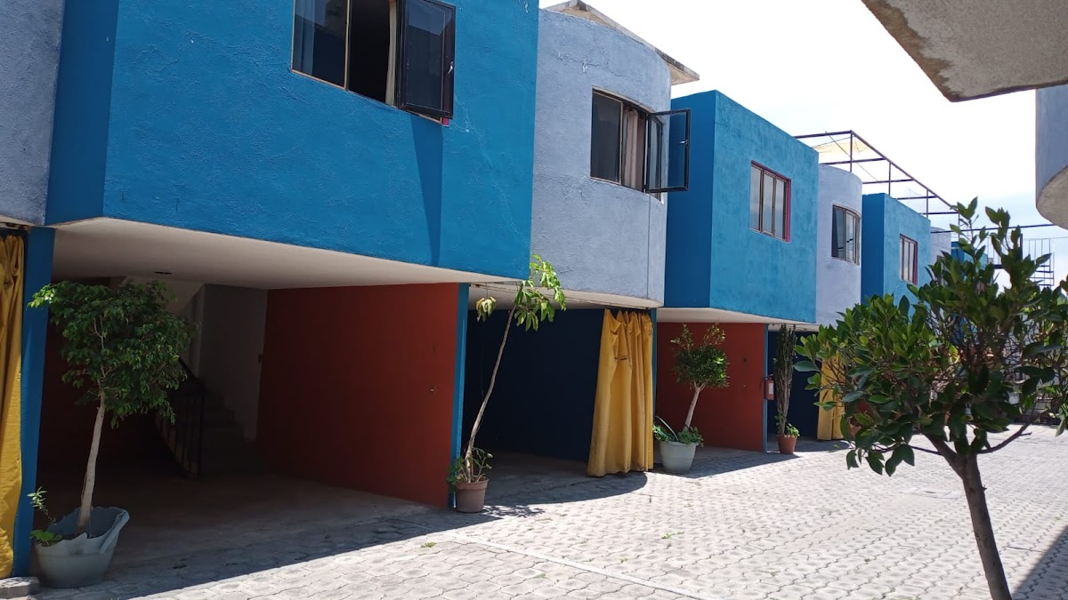 Hotel Rinconada Garage