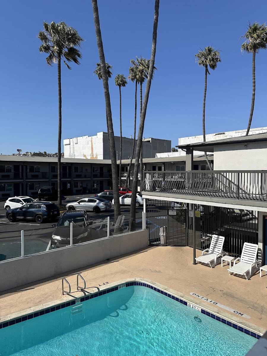 Motel 6 San Diego, CA - Airport - Harbor photo 3