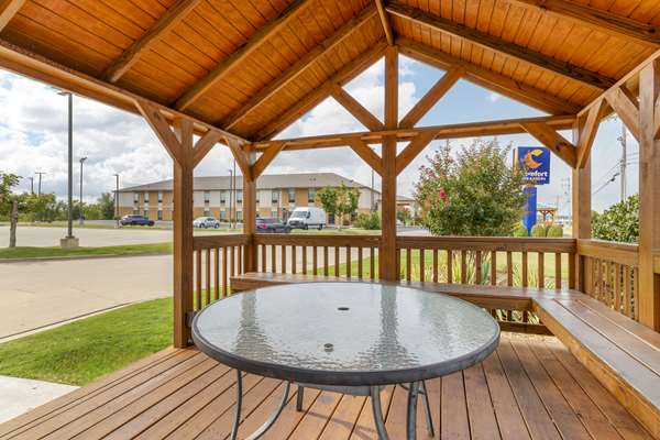 Comfort Inn & Suites Glenpool photo 3