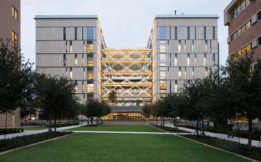 DoubleTree by Hilton Hotel Austin - University Area