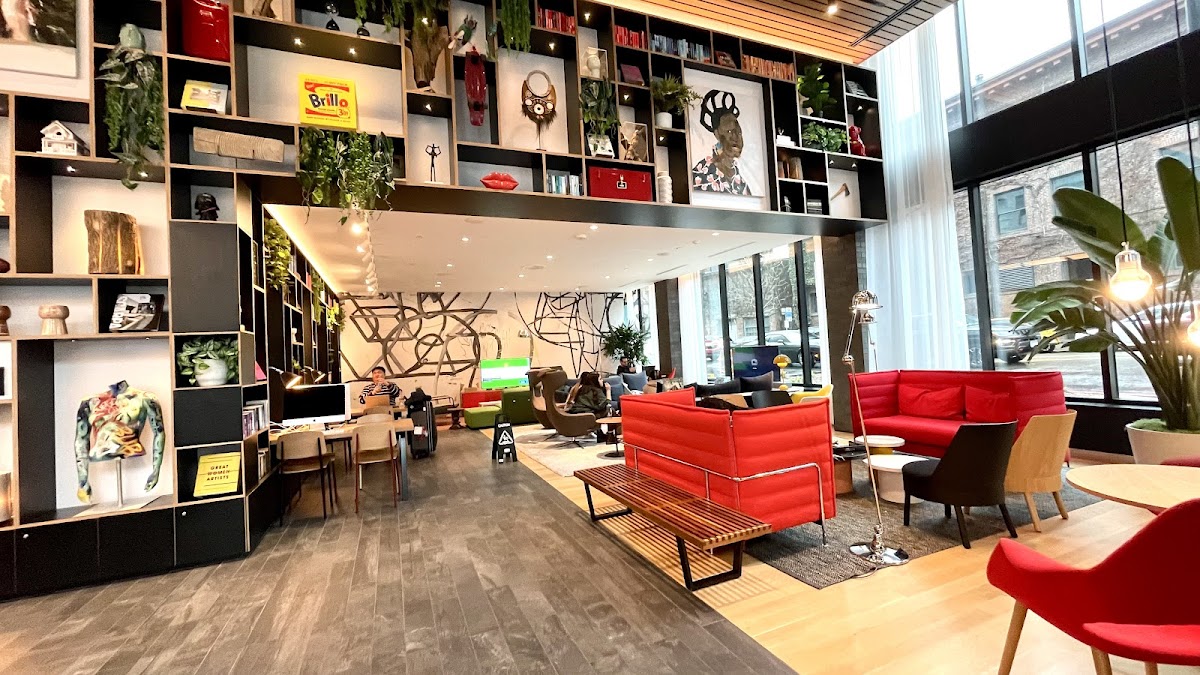 citizenM Seattle South Lake photo 3