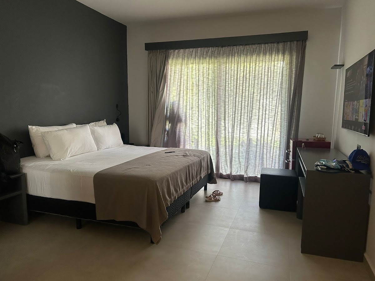 My Blue Hotel