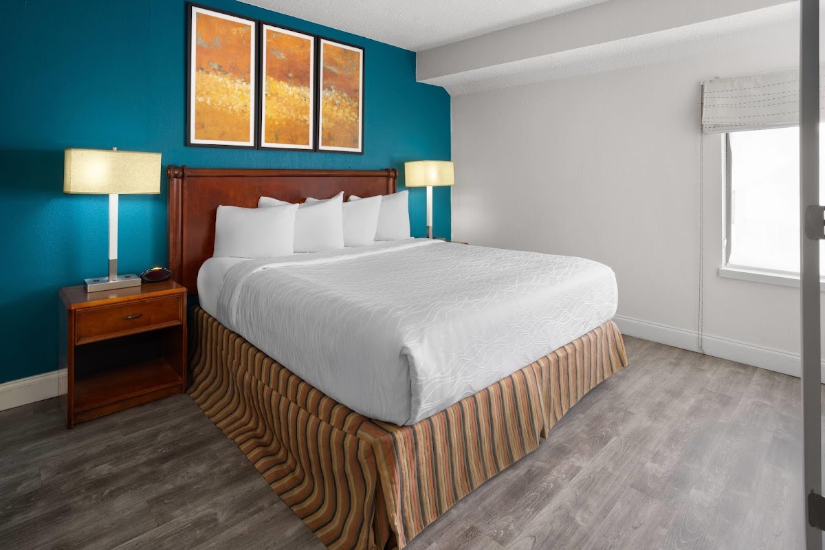 Tysons Corner Suites, A Baymont by Wyndham photo 2