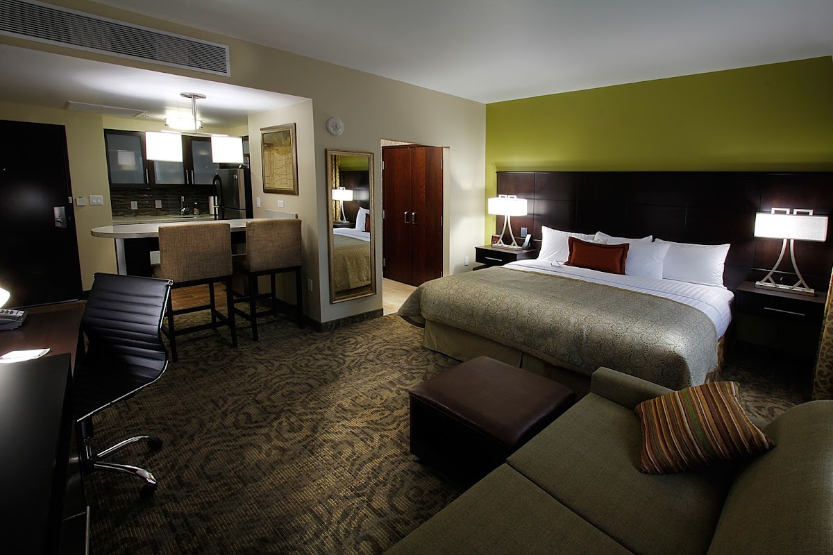 Staybridge Suites Chihuahua by IHG photo 2