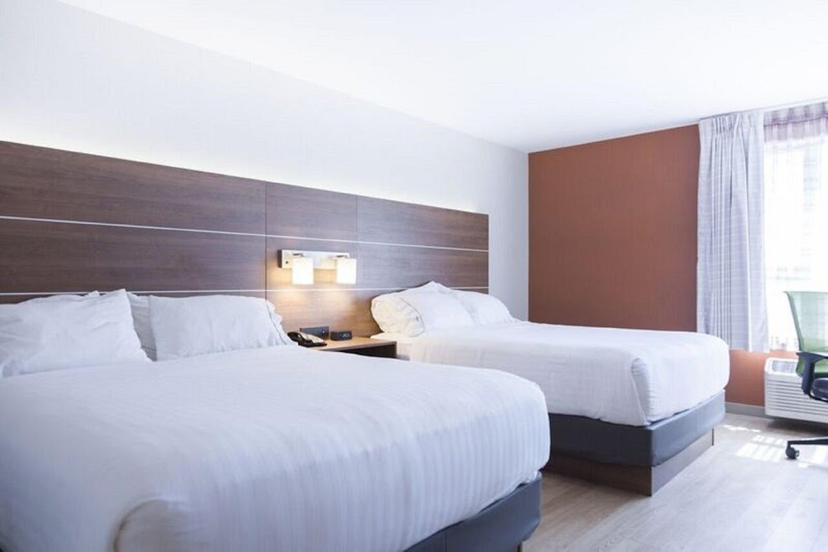 Holiday Inn Express & Suites Charlottetown by IHG photo 2