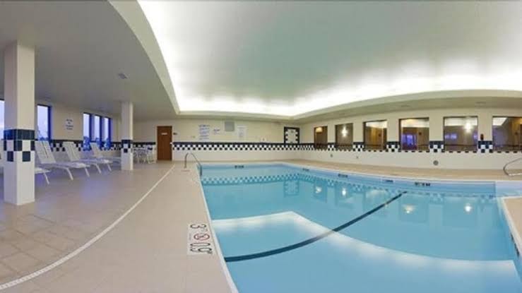 Holiday Inn Express & Suites Anderson, an IHG Hotel photo 3