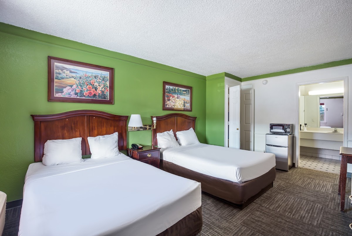Americas Best Value Inn Denver photo 2