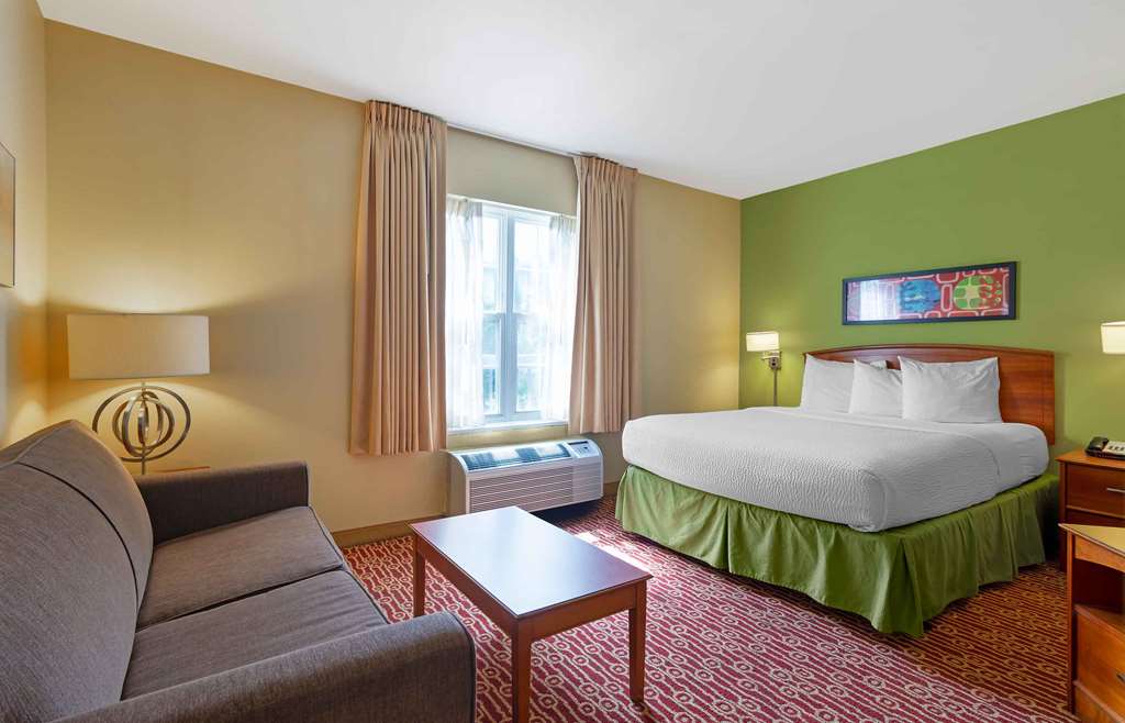 Extended Stay America - Atlanta - Northlake photo 2