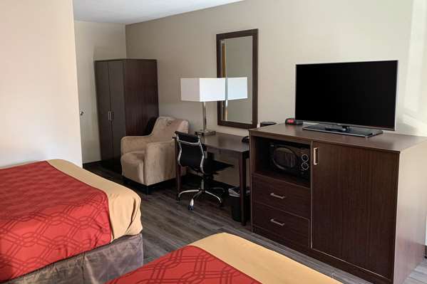 Econo Lodge Portland Downtown photo 2