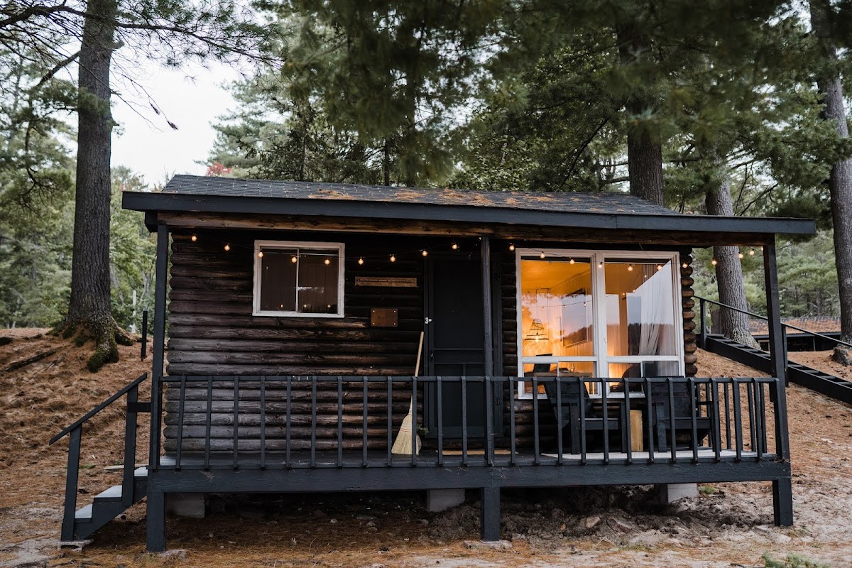 Anupaya Cabin Co.