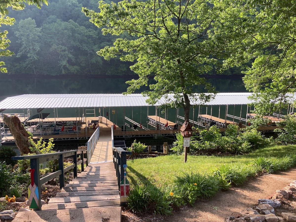 Lazy Valley Resort