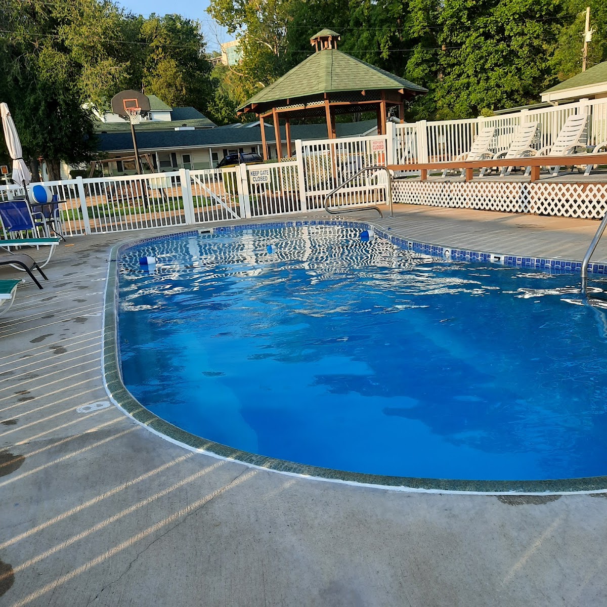 Lazy Valley Resort photo 2