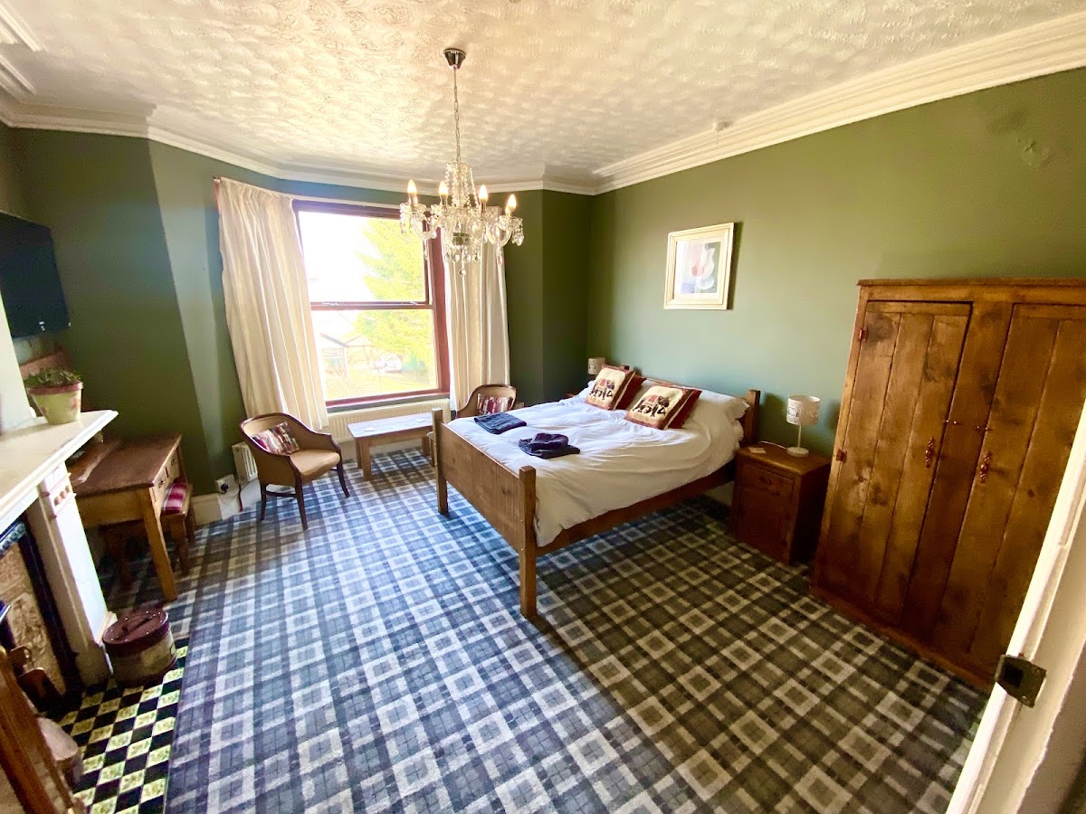 Compton Guest House Buxton photo 2