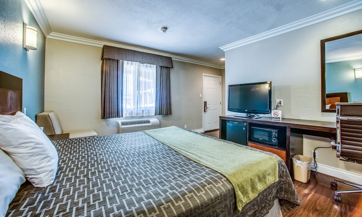 American Inn Downey photo 2