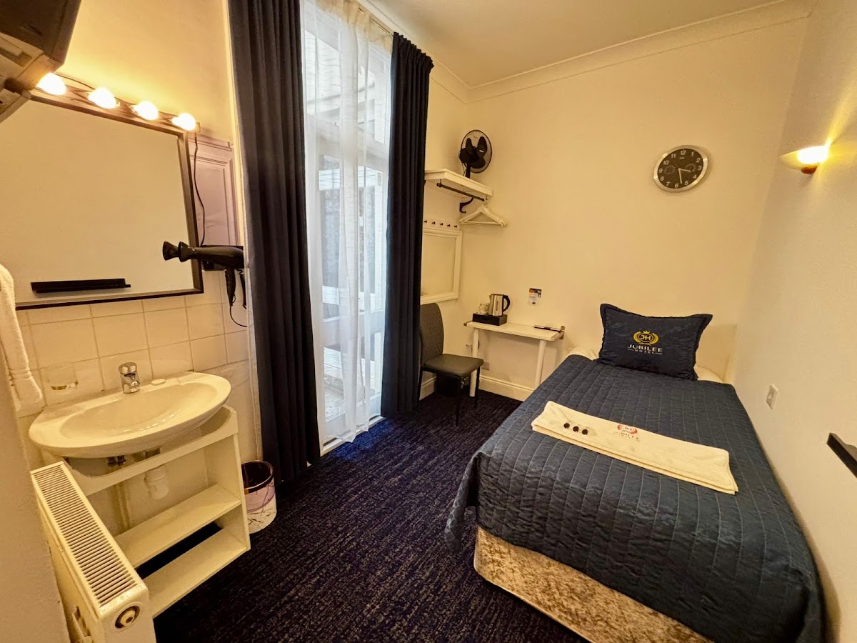 Jubilee Hotel Victoria photo 2