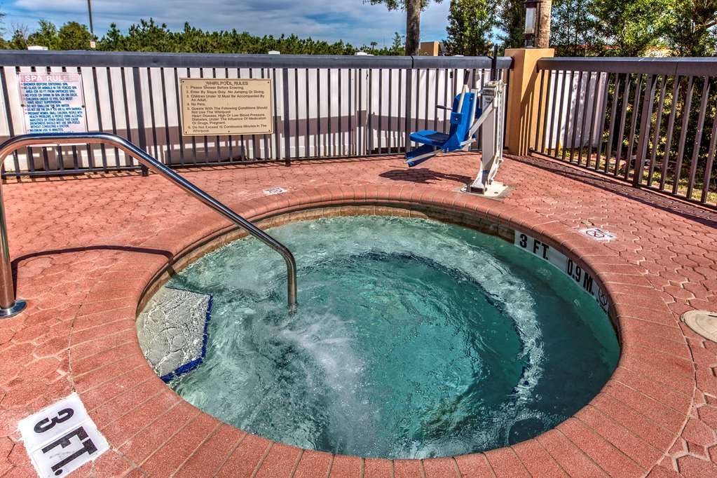 Hampton Inn Orlando-Maingate South photo 3