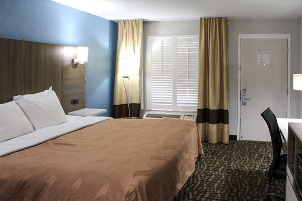 Quality Inn Athens I-65 / Huntsville Area West photo 3