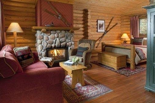 Cathedral Mountain Lodge photo 2