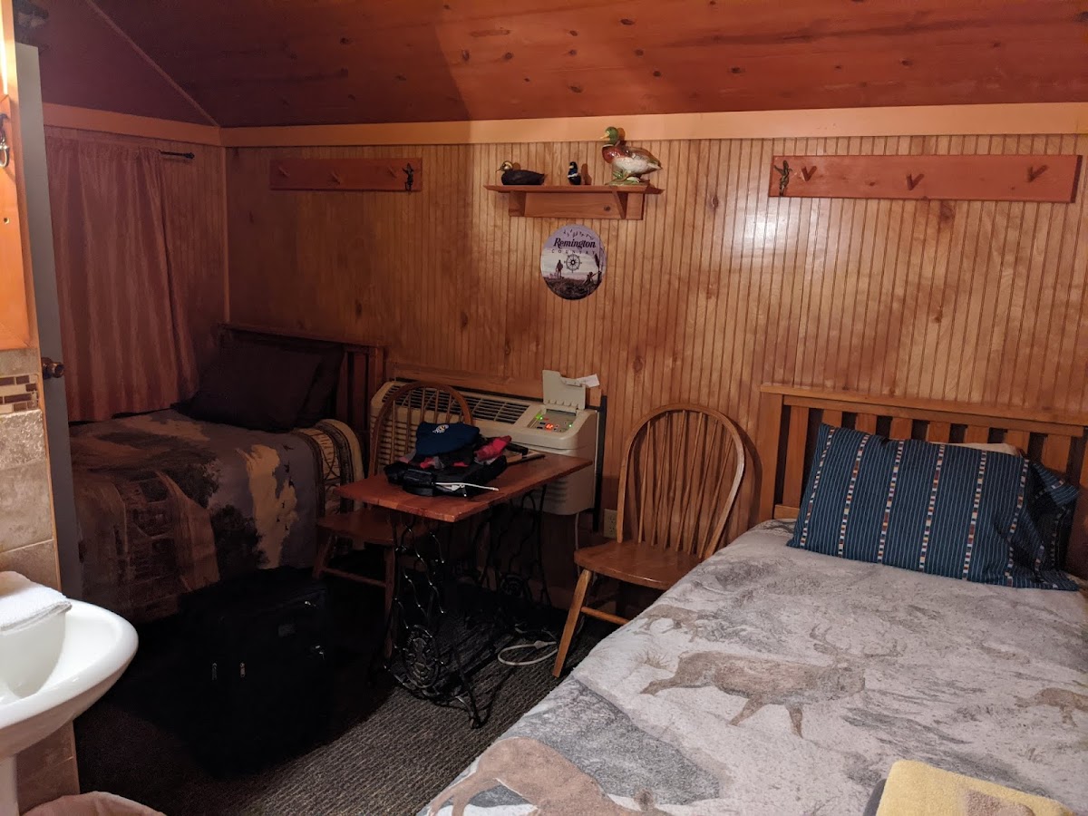 Shady Grove Cabins photo 2