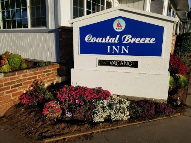 Coastal Breeze Inn Morro Bay CA