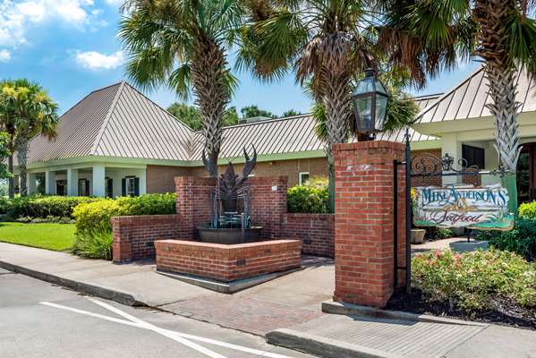 Clarion Inn Conference Center
