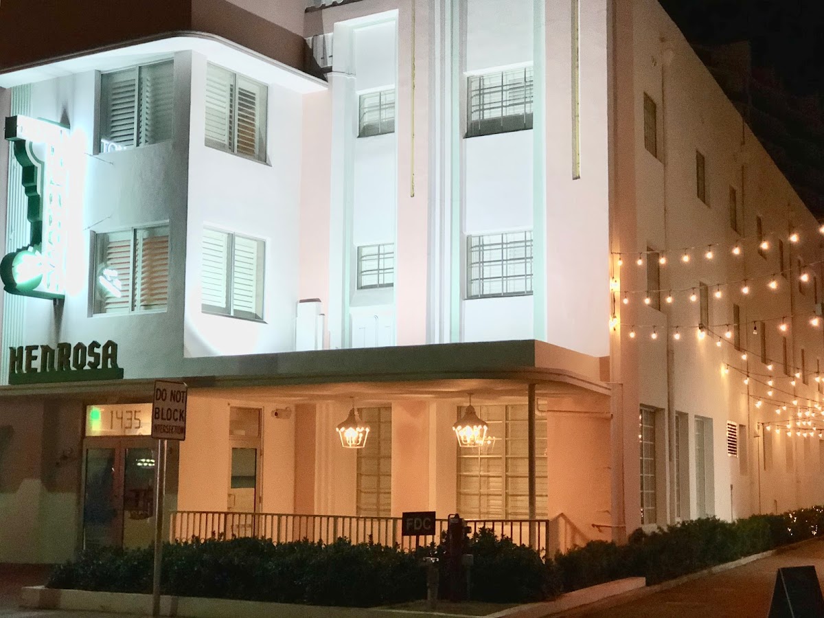 Henrosa Hotel