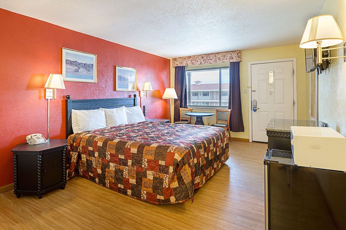 Rodeway Inn Roswell West photo 2