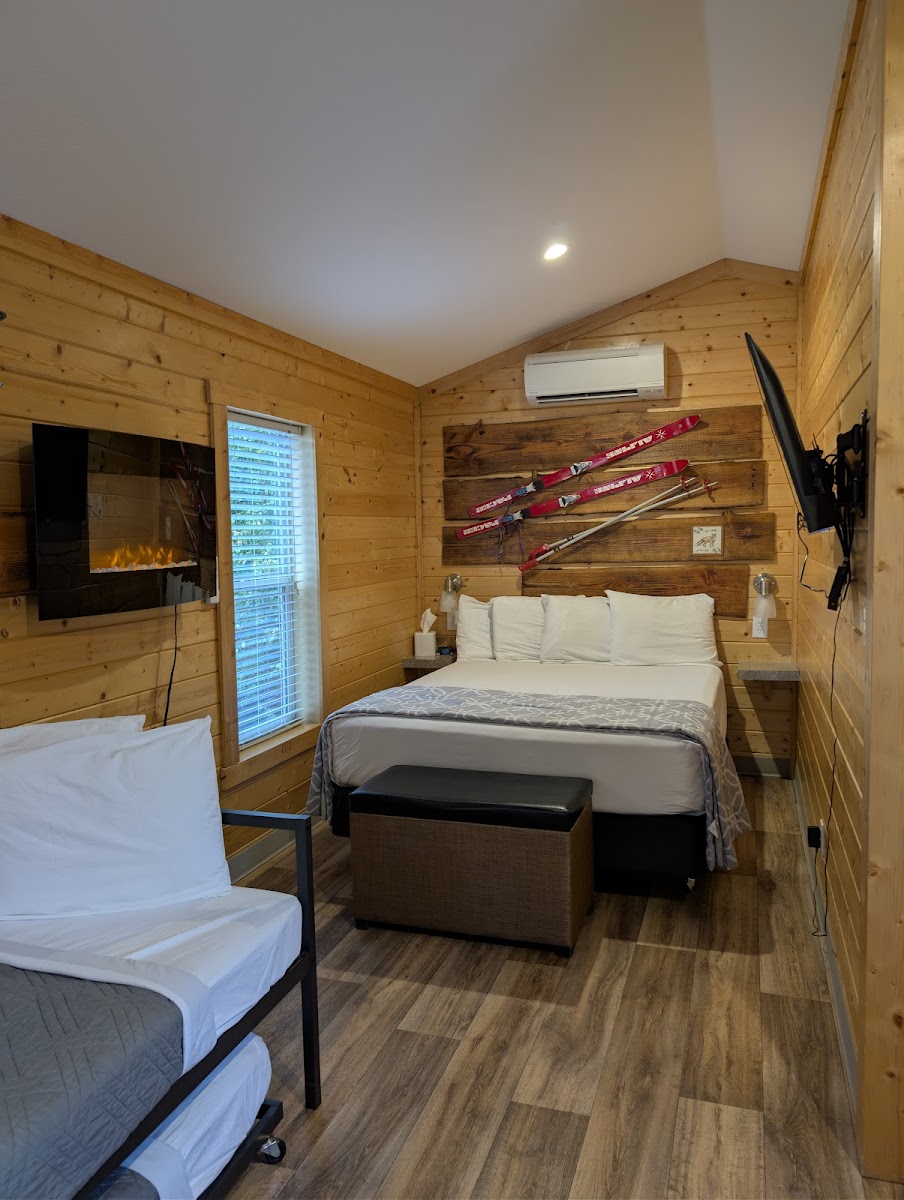 Packwood Lodge photo 2