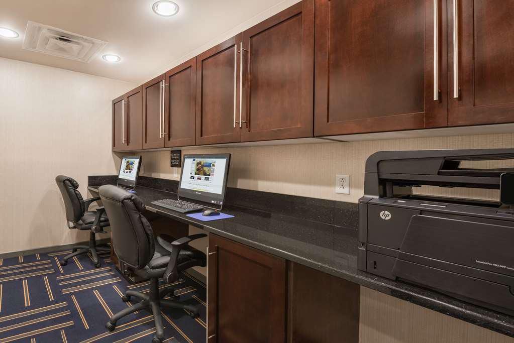 Hampton Inn & Suites Lavonia photo 3