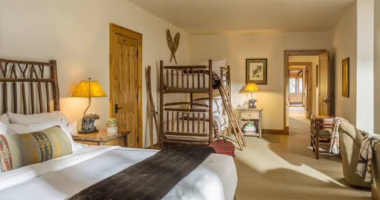 Whiteface Lodge photo 2