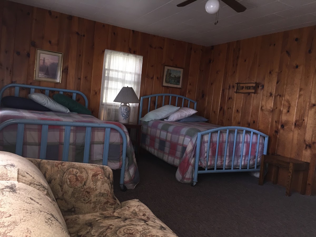 Rocky Reef Resort photo 2