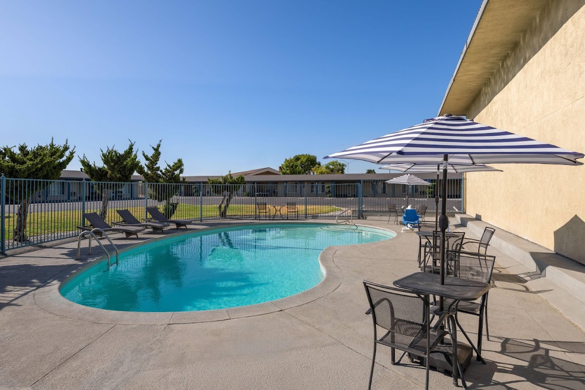 Howard Johnson by Wyndham Modesto Ceres photo 3