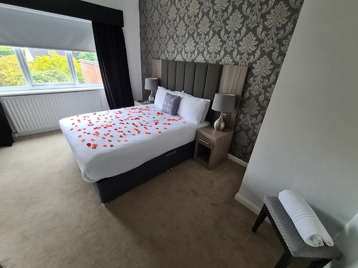 Parkmore Hotel photo 2