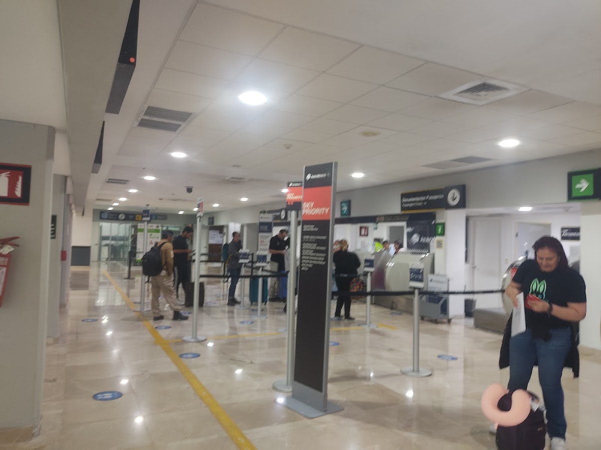 Aeropuerto Internacional General Servando Canales de Matamoros (MAM)