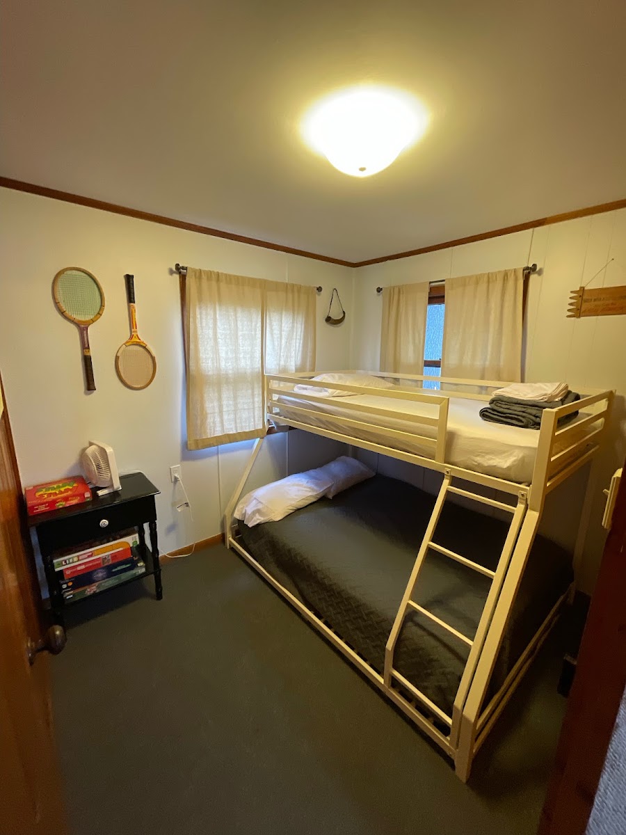 Little Island Lake Resort photo 2