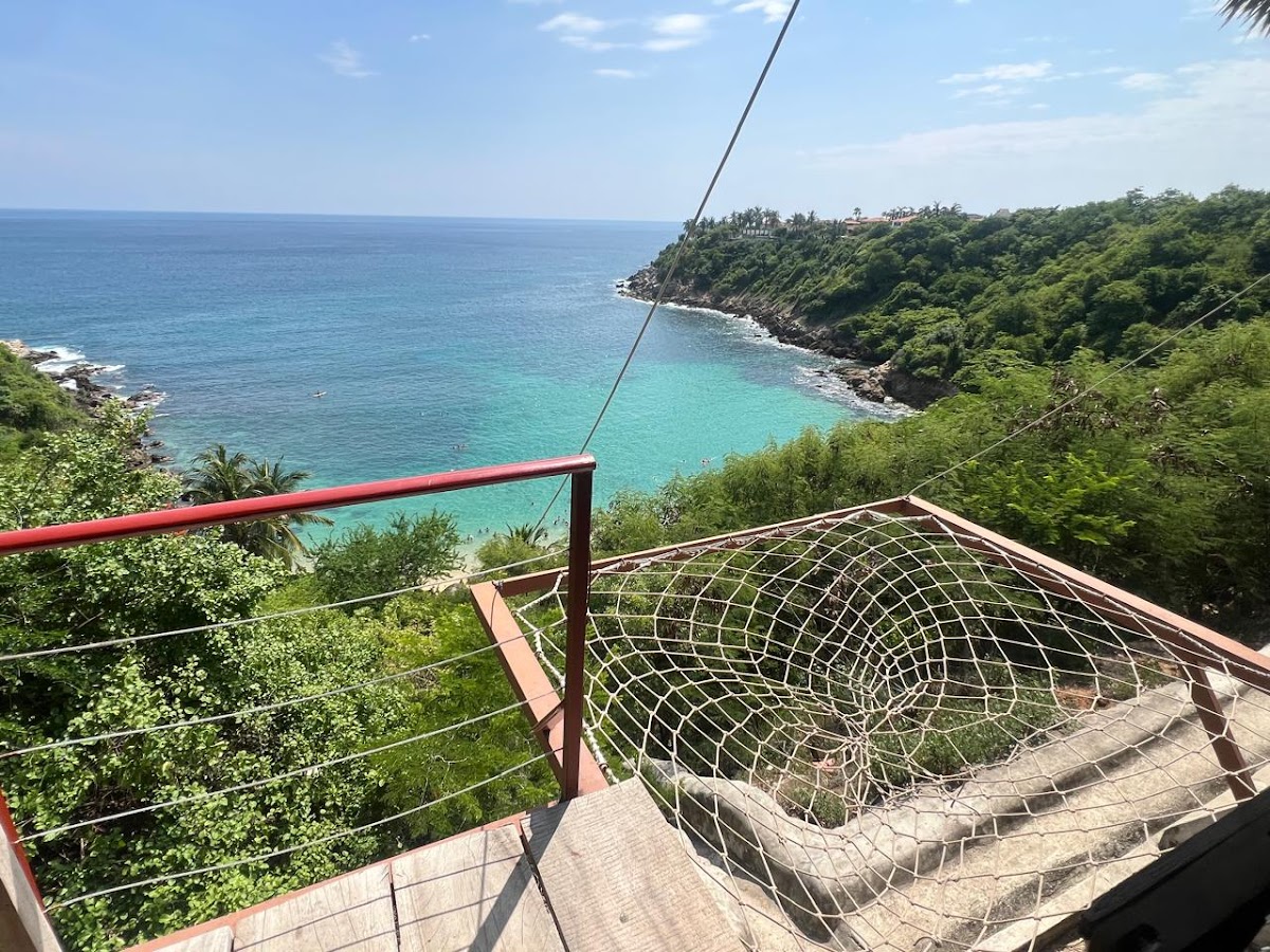 Tribu Glamping & Surf