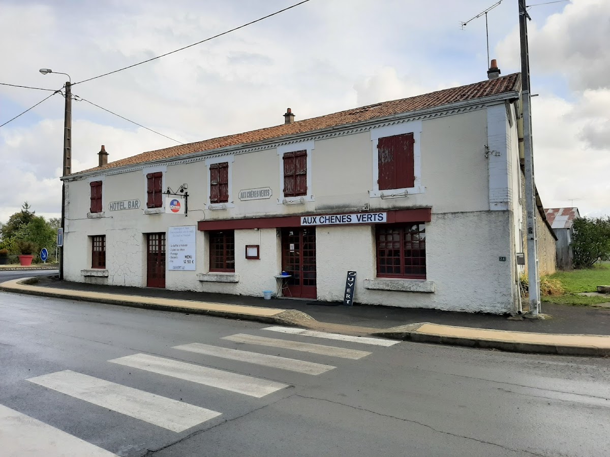 Hôtel Restaurant du Chêne Vert