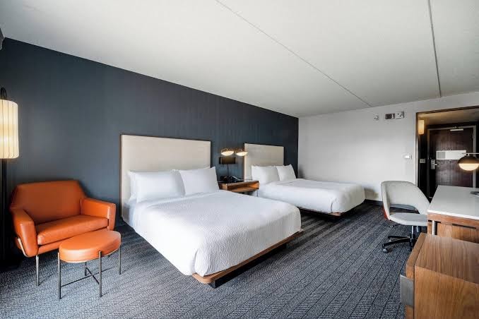 Courtyard by Marriott Columbus Airport photo 2