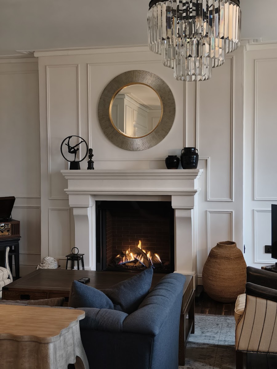 Regency House photo 3