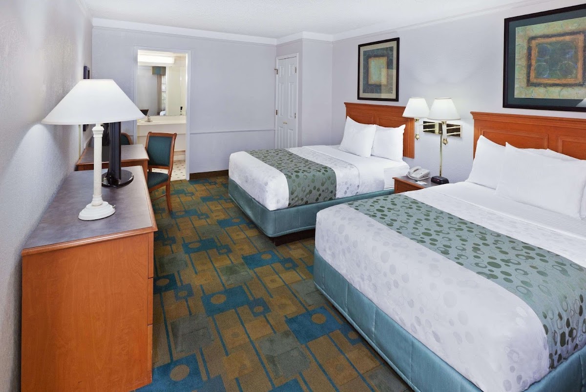 La Quinta Inn by Wyndham Austin Oltorf photo 2