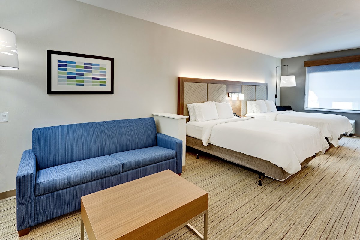 Holiday Inn Express & Suites Weatherford by IHG photo 2